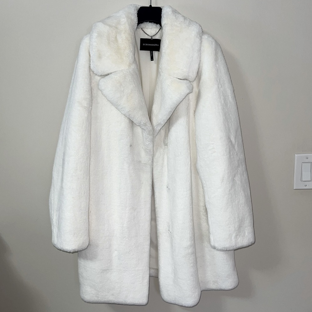 BCBGMaxAzria Off-white Teddy Coat